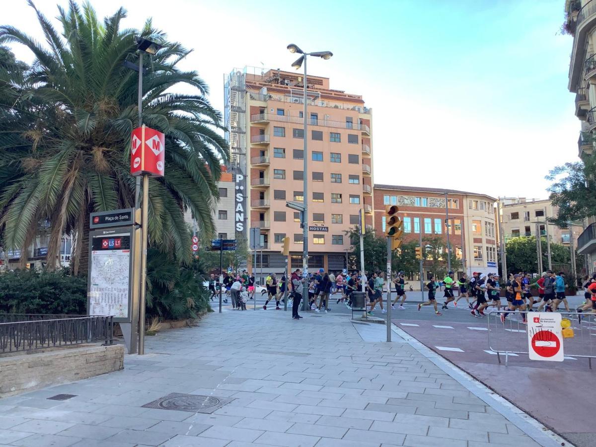 Hostal Sans Barcelona Bagian luar foto